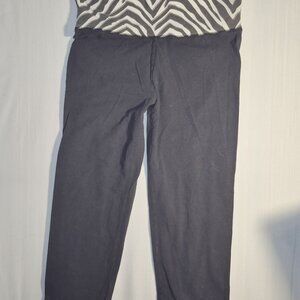 SO Ladies' Yoga pants, black & white in size Medium/ 26" waist